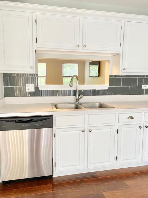 2621 N Augusta Dr, Wadsworth, IL 60083 photo 8