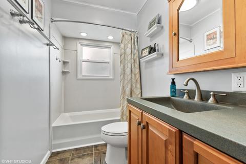 5642 Dover Rd, Oak Forest, IL 60452 photo 11