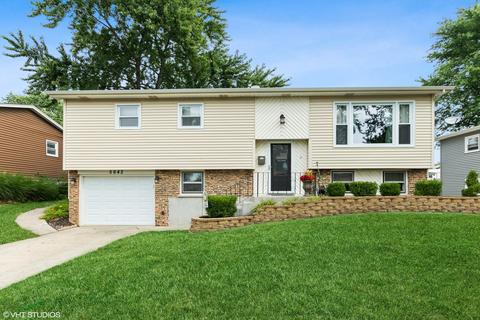 5642 Dover Rd, Oak Forest, IL 60452 photo 1