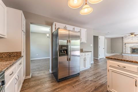 17026 Danielle Ct, Oak Forest, IL 60452 photo 19