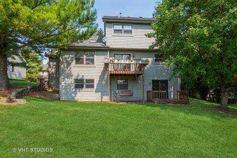 2310 Robin Ln, Elgin, IL 60123 photo 24