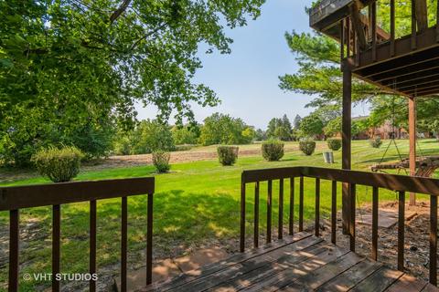 2310 Robin Ln, Elgin, IL 60123 photo 20