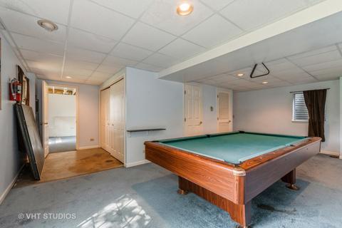2310 Robin Ln, Elgin, IL 60123 photo 17