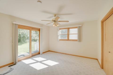 289 Hillcrest Ln, Steger, IL 60475 photo 9