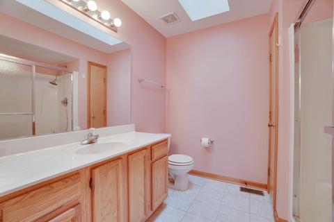 289 Hillcrest Ln, Steger, IL 60475 photo 11