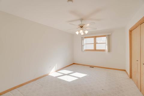 289 Hillcrest Ln, Steger, IL 60475 photo 8