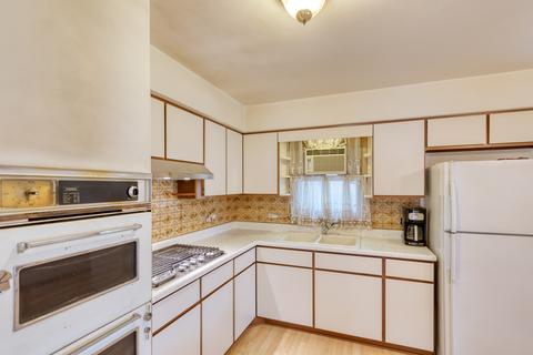1229 Doreen Dr, Des Plaines, IL 60018 photo 7