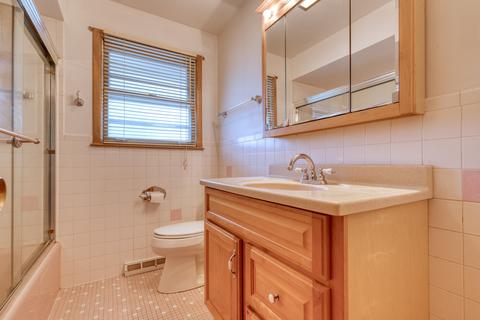 1229 Doreen Dr, Des Plaines, IL 60018 photo 11