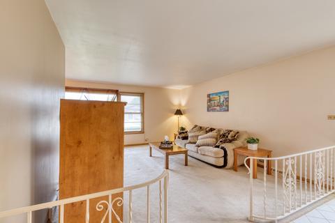 1229 Doreen Dr, Des Plaines, IL 60018 photo 4