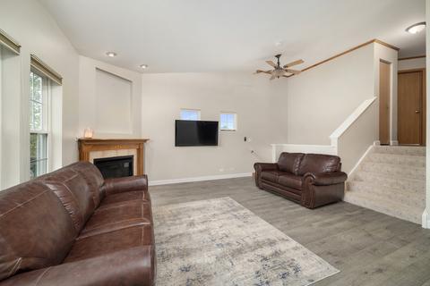 1360 Root St, Crest Hill, IL 60403 photo 6
