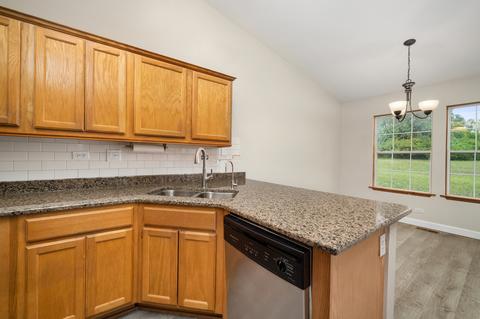 1360 Root St, Crest Hill, IL 60403 photo 11