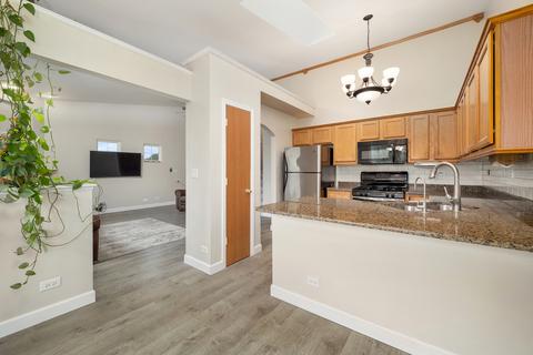 1360 Root St, Crest Hill, IL 60403 photo 8