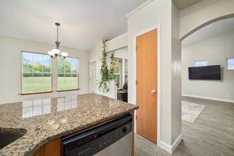 1360 Root St, Crest Hill, IL 60403 photo 12