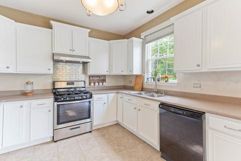 834 Clover Ridge Ct, Itasca, IL 60143 photo 11