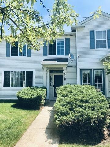 2307 Reflections Dr, Aurora, IL 60502 photo 2