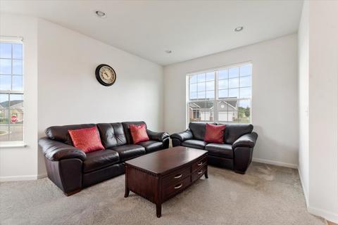 5781 Chatham Dr, Hoffman Estates, IL 60192 photo 4