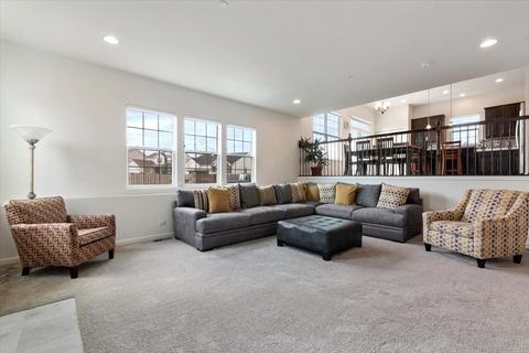 5781 Chatham Dr, Hoffman Estates, IL 60192 photo 13