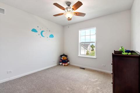 5781 Chatham Dr, Hoffman Estates, IL 60192 photo 22