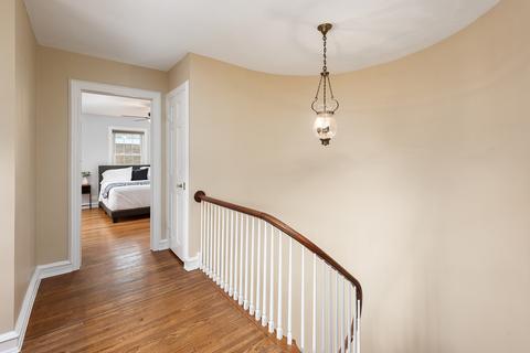 1020 Wheaton Pl, Wheaton, IL 60187 photo 22