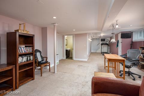 1020 Wheaton Pl, Wheaton, IL 60187 photo 42