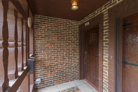 1602 E Washington St #1, Bloomington, IL 61701 photo 5