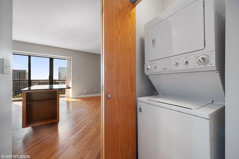 41 E 8th St #1605, Chicago, IL 60605 photo 9