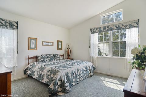 282 Prairie View Ln, Wheeling, IL 60090 photo 7