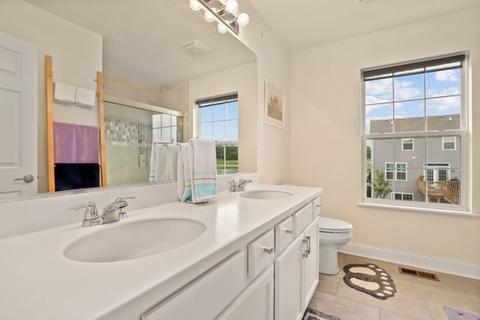 1801 Roseland Ln, Hoffman Estates, IL 60192 photo 19