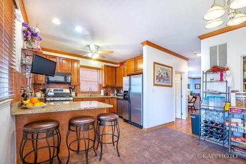 4150 S Berkeley Ave, Chicago, IL 60653 photo 7