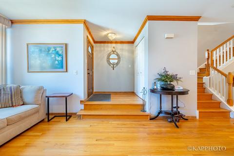 4150 S Berkeley Ave, Chicago, IL 60653 photo 2