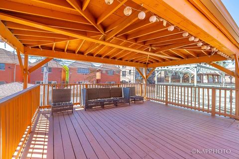 4150 S Berkeley Ave, Chicago, IL 60653 photo 25