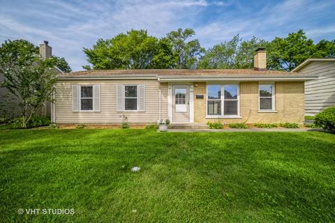60 Laurel Trl, Wheeling, IL 60090 photo 1