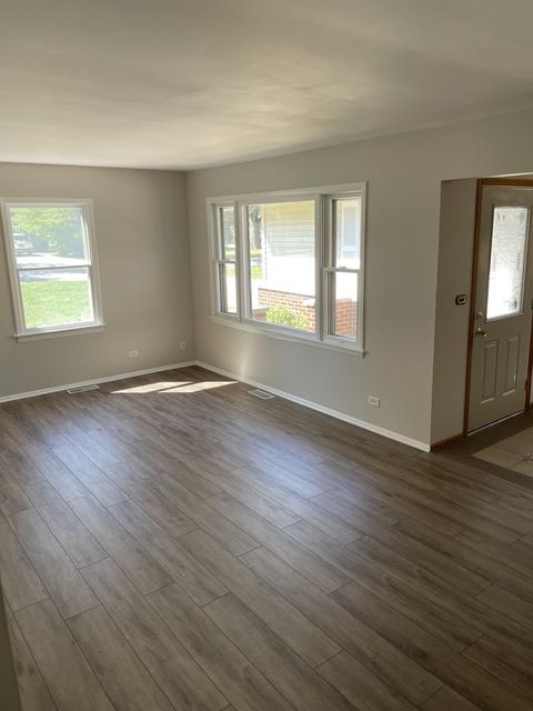 1839 Cherry St, Wheaton, IL 60187 photo 9