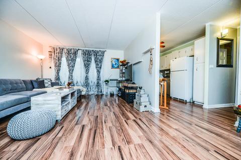 569 Fairway View Dr #2E, Wheeling, IL 60090 photo 11