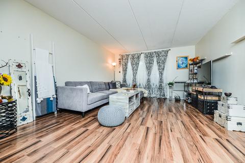 569 Fairway View Dr #2E, Wheeling, IL 60090 photo 10