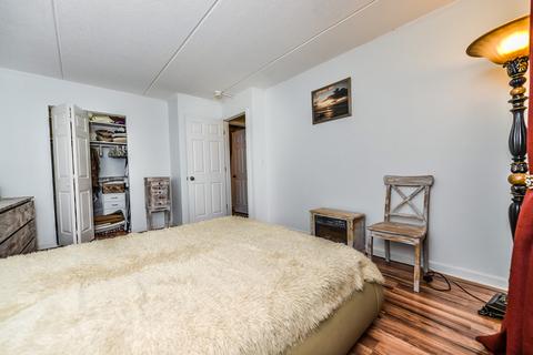 569 Fairway View Dr #2E, Wheeling, IL 60090 photo 21
