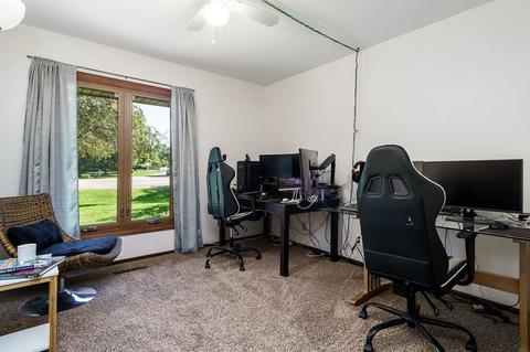 6449 Barkridge Rd, Roscoe, IL 61073 photo 33