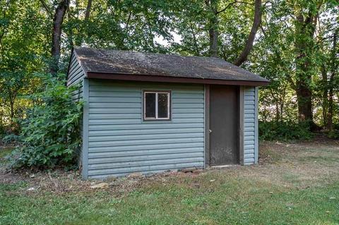 6449 Barkridge Rd, Roscoe, IL 61073 photo 9