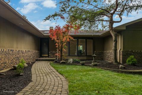 223 Brookbridge Rd, Trout Valley, IL 60013 photo 1
