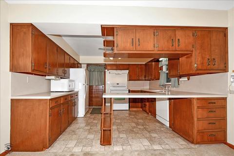 27 Jan Ave, Kankakee, IL 60901 photo 6