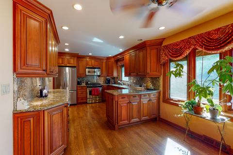 280 N Haddon Pl, Addison, IL 60101 photo 5