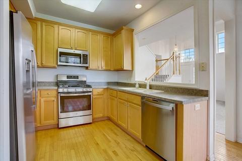 2737 Bay View Cir, Algonquin, IL 60102 photo 13