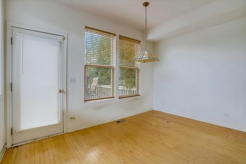 2737 Bay View Cir, Algonquin, IL 60102 photo 8