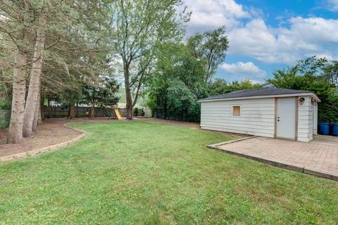 205 Albert Ter, Wheeling, IL 60090 photo 22