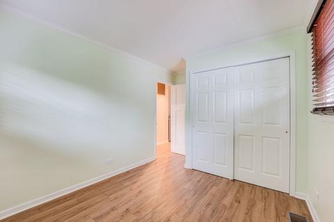 205 Albert Ter, Wheeling, IL 60090 photo 19