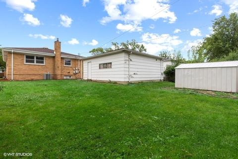 480 Radcliffe Ave, Des Plaines, IL 60016 photo 12