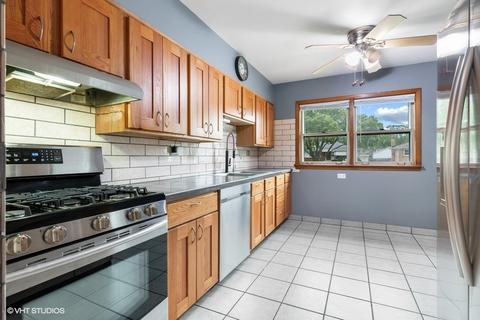480 Radcliffe Ave, Des Plaines, IL 60016 photo 5