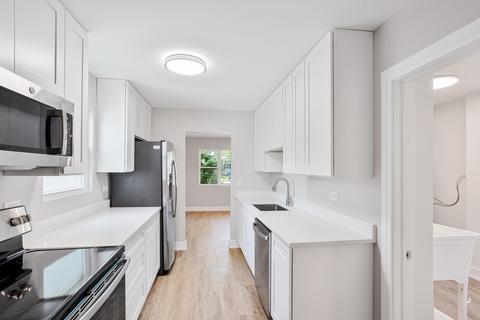 1315 S Sumner St, Wheaton, IL 60189 photo 5