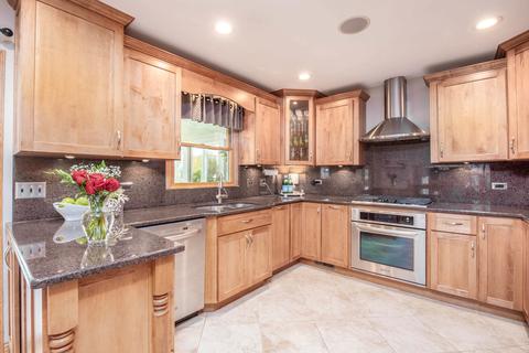 611 Randi Ln, Hoffman Estates, IL 60169 photo 10