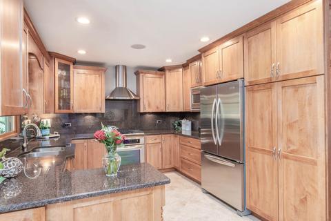 611 Randi Ln, Hoffman Estates, IL 60169 photo 12